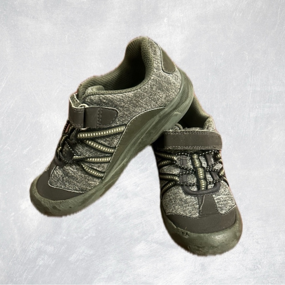 Oshkosh Washable Sneakers Boys Size 13
